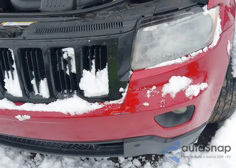 2011 Jeep Grand Cherokee Laredo from USA, damaged, VIN 1J4RR4GGXBC600916